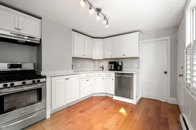 39 Soley Street #1