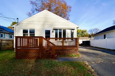131 Avery St