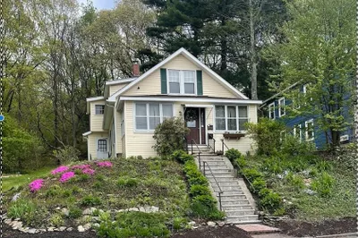 27 Malvern Rd