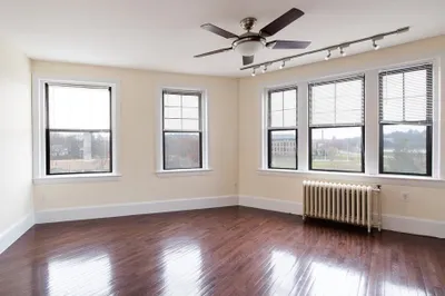 374 Chestnut Hill Ave #54 1