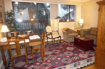1643 Cambridge Street #32