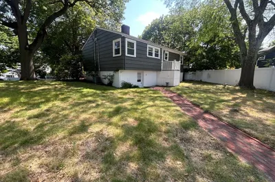 53 Dickson Ave 1