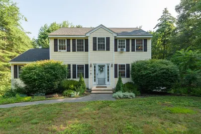 95 Bayberry Hill Rd 1