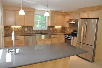 11 Rockland Pl