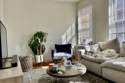 81 West Cedar St #31