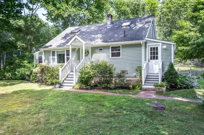 314 Pleasant St