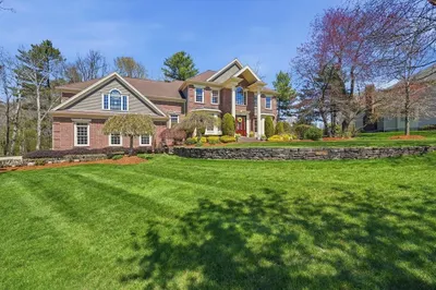 5 Saratoga Lane 1