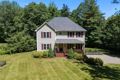 24 Allen Rd
