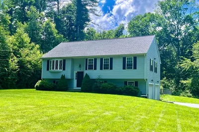 41 Collette Rd