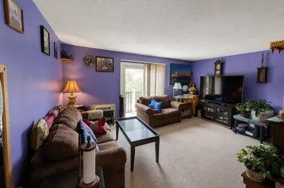 17 Chapel Hill Drive #9 1