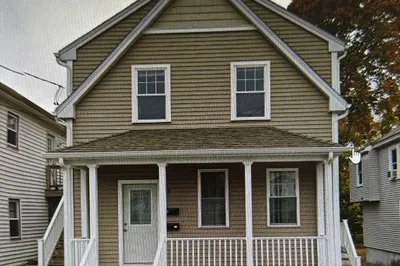 24 Water St 1