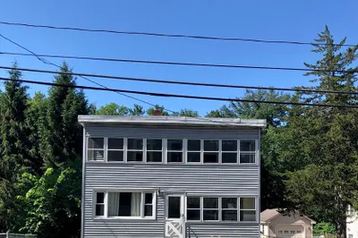 389 Mechanic Street 1