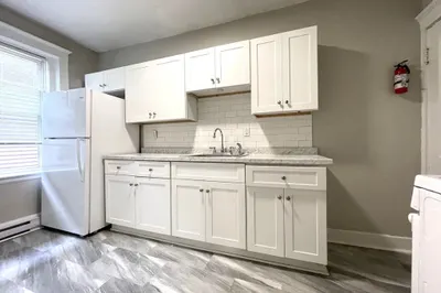 15 Huss Ct #202