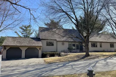 93 Potter Pond #93