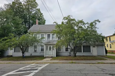 282 School St 1
