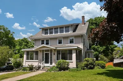 8 Overlook Road