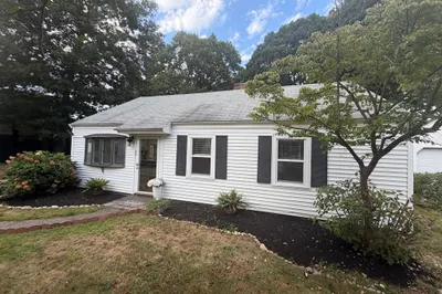 20 Rayburn Rd 1