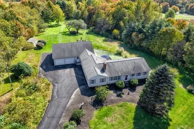 81 Jackson Ln 1