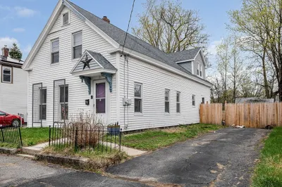 71 Snow St