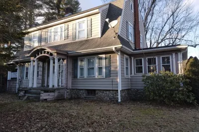 24 Sturbridge Rd. Aka Rt. 20 Rd 1