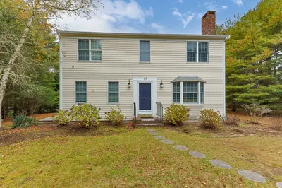 15 Old Bay Road 1