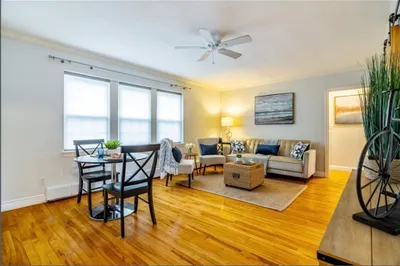 82 Boylston St #2 1