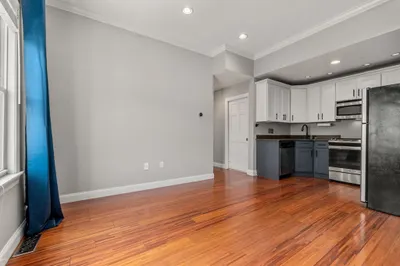 499 Sumner St. #1-1