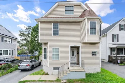 386 Franklin Street #1
