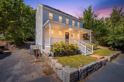 51 Mechanic St 1