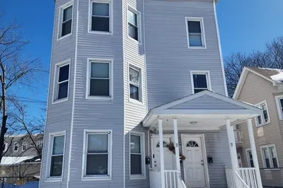 11-15 Belmont Pl