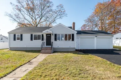 49 Duren Ave
