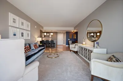 100 Lovejoy Wharf #6 J 1