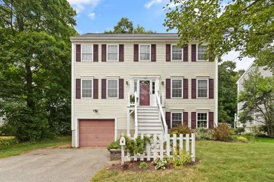 4 Goss Avenue 1