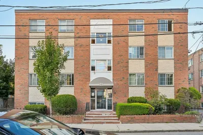 21 Staples Ave #23 1