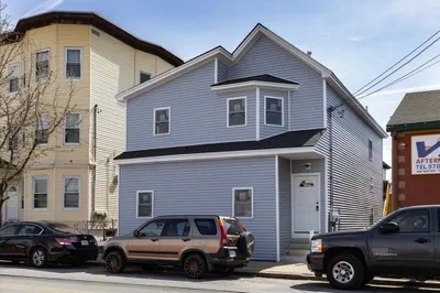 82 Water St #2 1