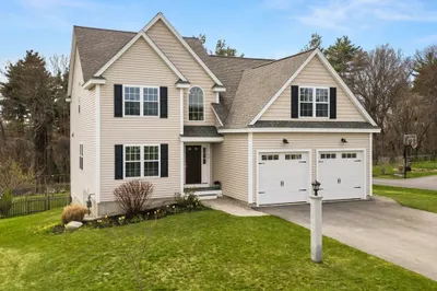 12 Poplar Hill Cir 1