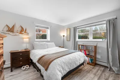 1 Colonial Dr #2B 1