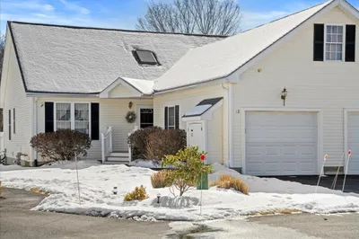 12 Blueberry Ln #12 1