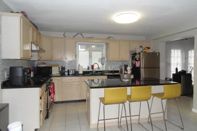 58 Baxter St #58