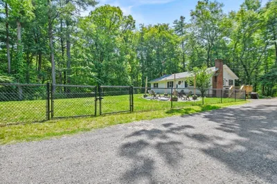 180 Slab Bridge Road 1