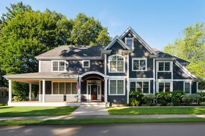 132 Washington Ave 1
