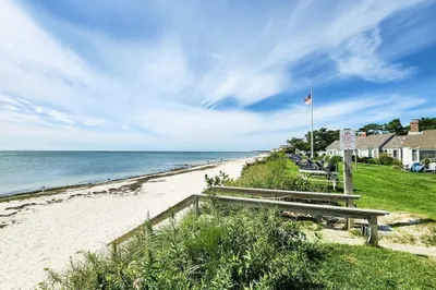 135 S Shore Dr #15