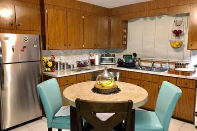 248 Webster St #1