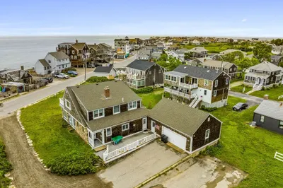 23 Oceanside Dr 1