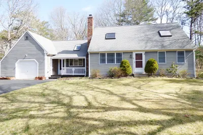 33 Lakeview Dr 1