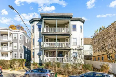 427 Medford Street #3