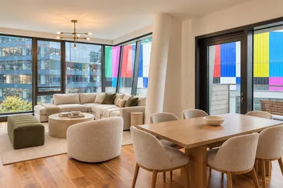 300 Pier 4 Blvd #5N 1