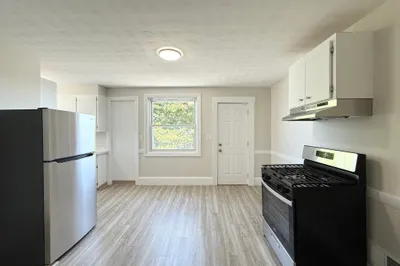 73 Campbell Avenue #5 1