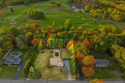 99 Country Club Dr 1