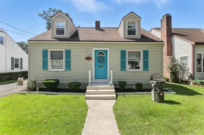 200 Ellsworth Ave